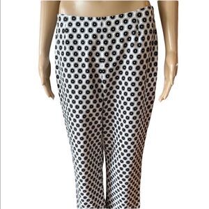 CHICO’S floral print crop pants black flowers on white background